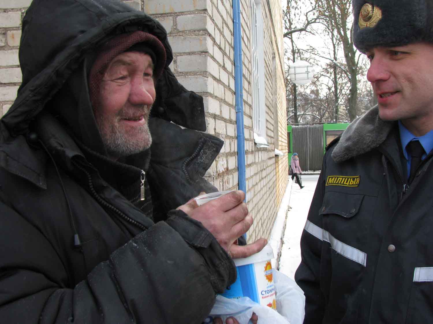 Гинеколог впервые делает осмотр женских половых органов » Трахтор - онлайн порно в HD качестве