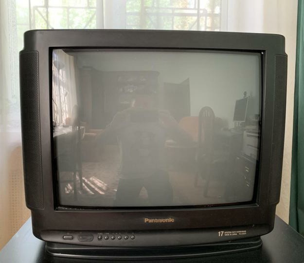 Легендарные телевизоры 90-х: Funai, JVC, Aiwa и другие.