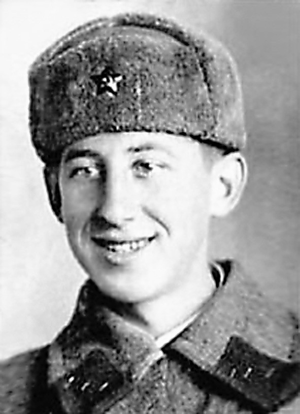 28 июля 1923 года родился один из замечательных актеров, режиссёр и самый обаятельный "Шеф" и "Дуремар" - Владимир Басов