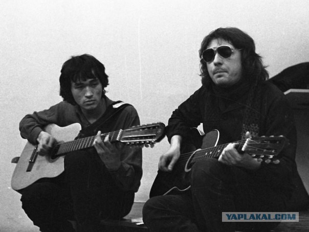 Редкое фото. Молодые Кола Бельды и Иосиф Кобзон