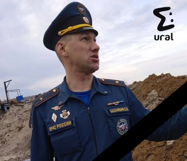 Жителей тюменского села Пахомова заставили разобрать дамбу по приказу майора МЧС