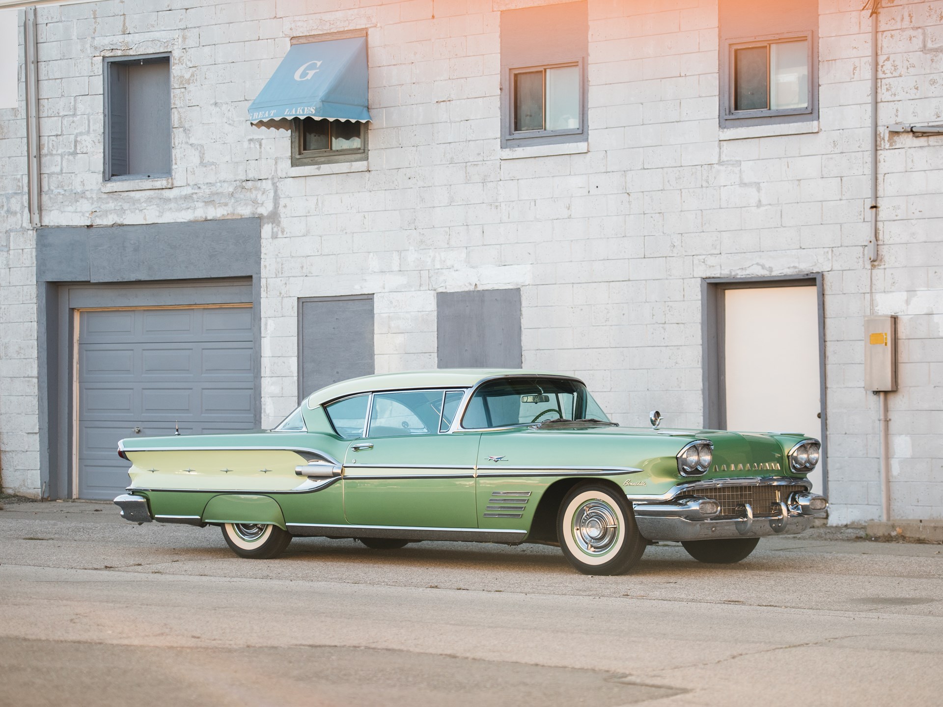 1958 Pontiac Bonneville Custom