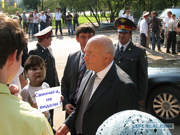 Фотожаба: Лужков и Мальчик