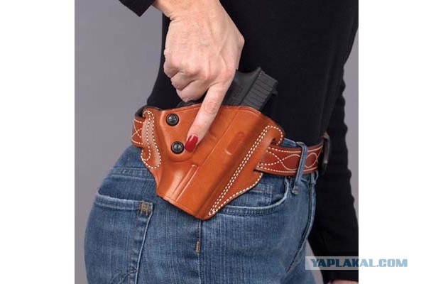 Пистолет помог женщине отбиться от похитителя