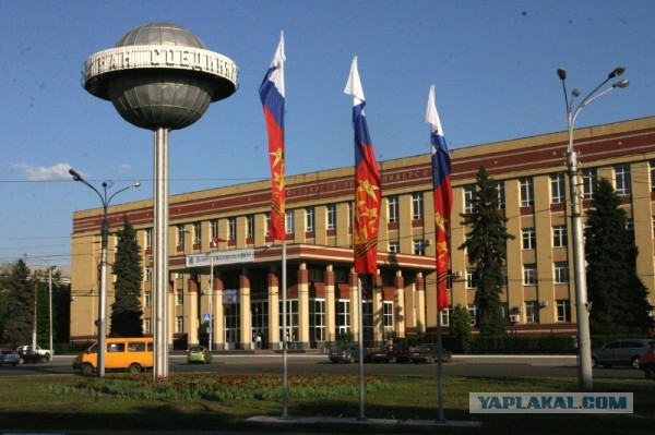 Какие прозвища дают памятникам в России