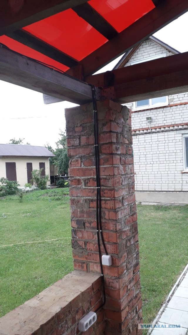 Беседка на даче