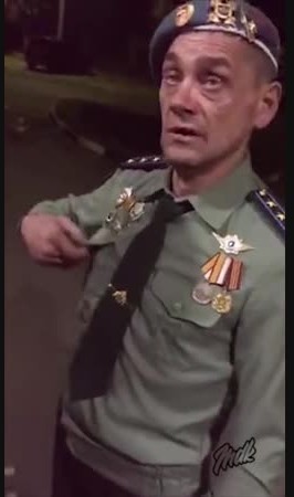 Перцовый баллончик против курильщиков