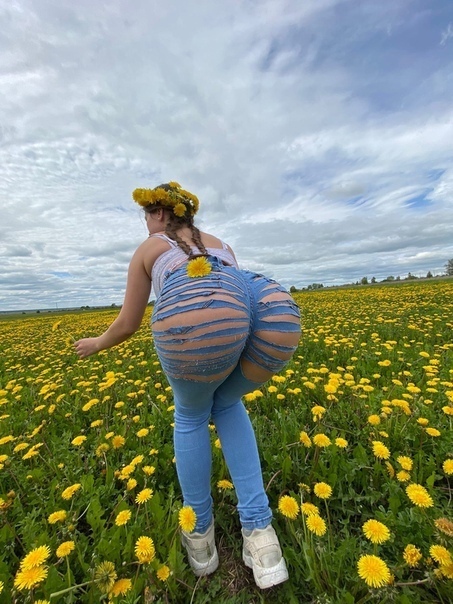 Девушки на природе
