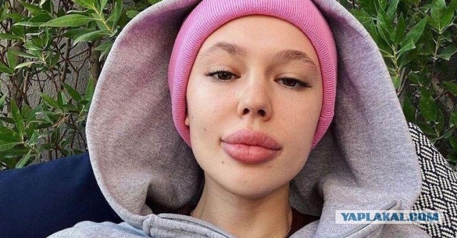 Инстасамка уехала из России