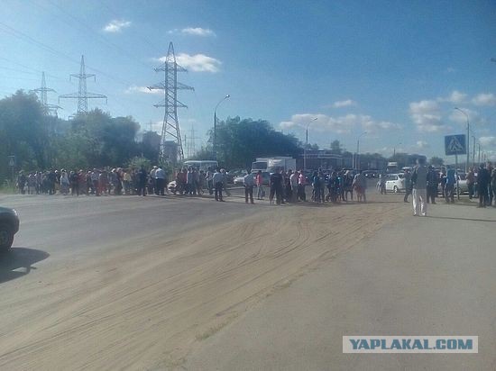 Работники «дочки» АвтоВАЗа перекрыли трассу М5 после угроз губернатора
