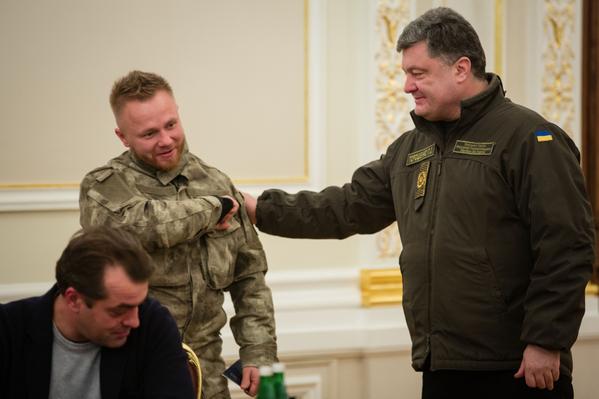 Зачистка аэропорта от войск украинских ВС
