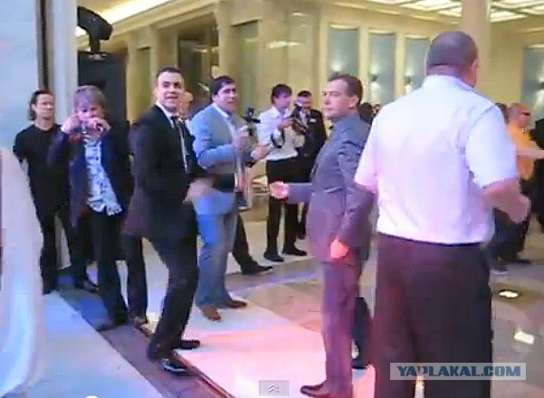 ЦБ установил рекордный курс доллара