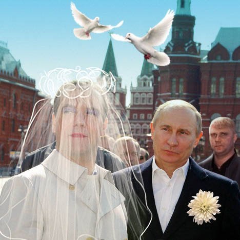 Белый плащ
