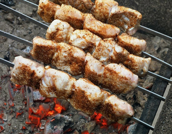 В какой стране умеют готовить шашлык?