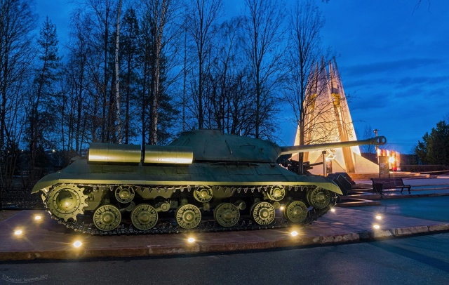 Личинка ИС-7
