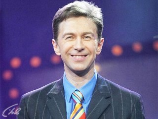 Путь к сердцу женщины лежит через..