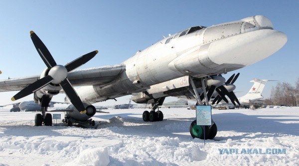 День Р Ту-95 (61 год, а в отставку не собирается)