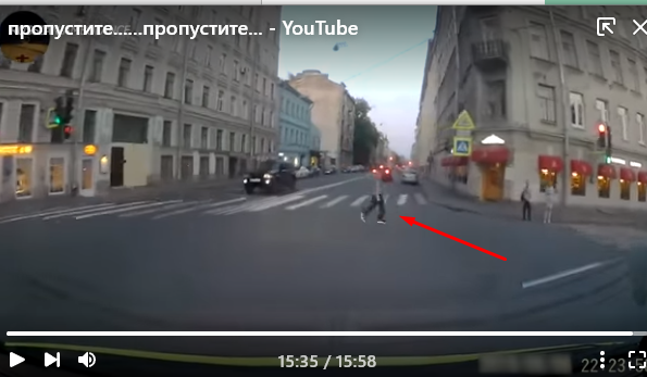 Как водители пропускают Скорую помощь в Санкт-Петербурге