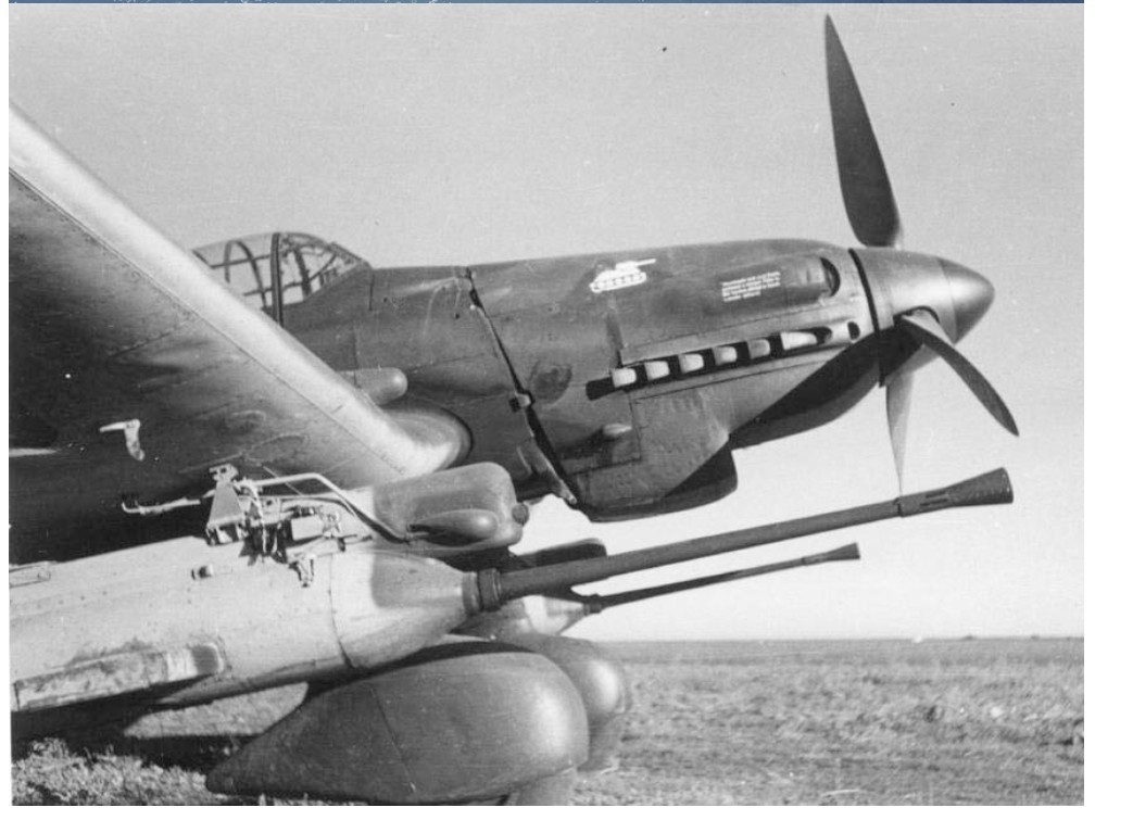 Немецкий самолет танк. Юнкерс 87 самолет. Junkers ju 87 Stuka. Ju 87 g2. Ju 87 с 37 мм пушкой.