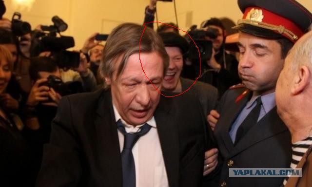 Российские звезды снятые папарацци "под мухой"