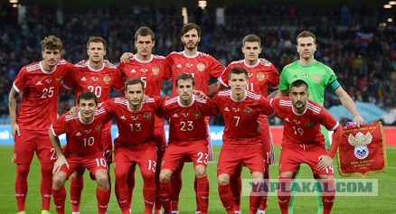 Начался матч Россия — Уругвай. Давайте дружно болеть!