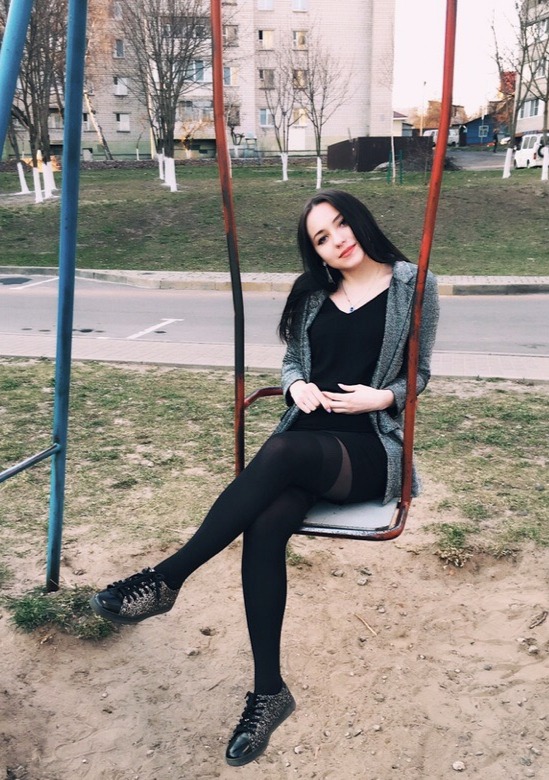 Красотки из социальных сетей