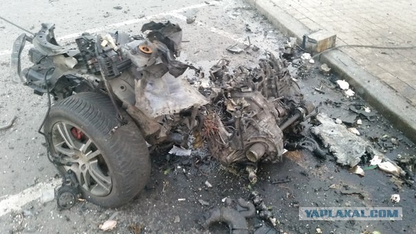 Гражданские фуры для подвоза боеприпасов