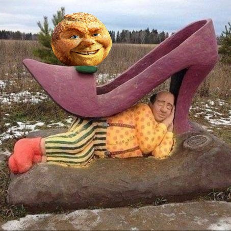 День подкаблучника отмечается сегодня