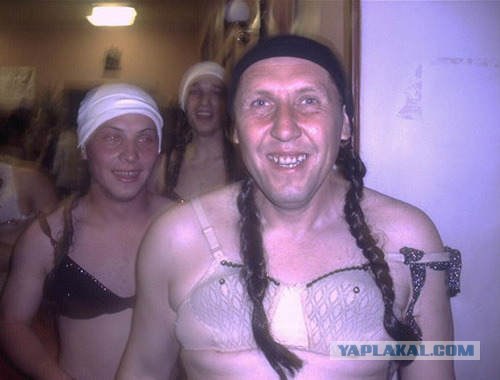 Снуп Дог с друзьями в русском поезде