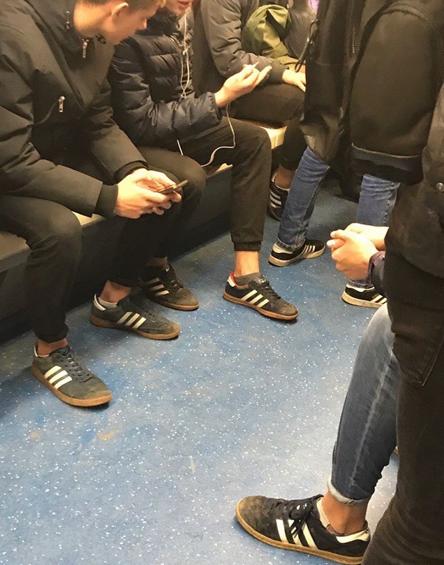 Просто солянка из картинок.