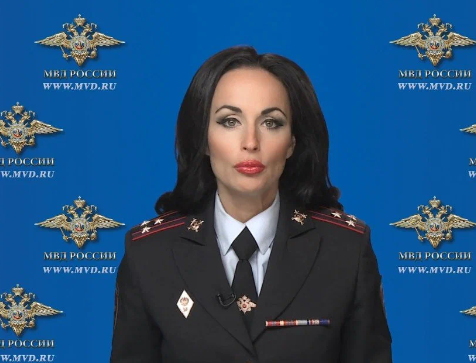 Думаю, что её дочь просто завидует!