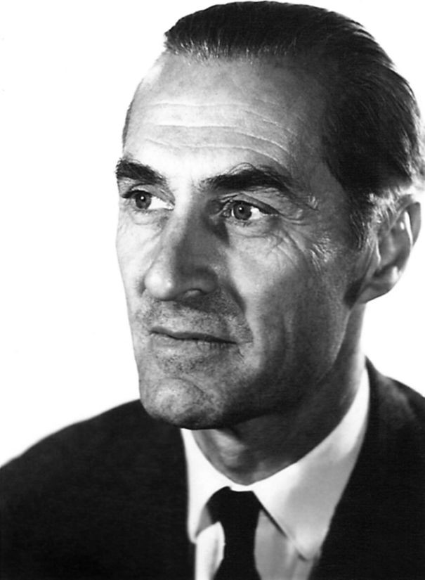 Вставший перед танками