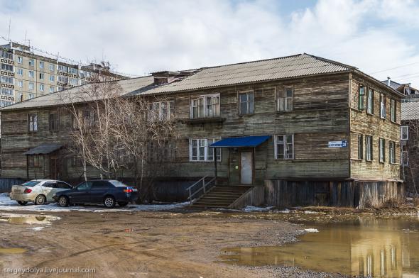 Мирный - город с дырой в земле