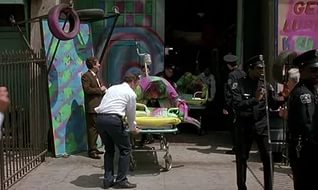 Таких "друзей" сразу в музей!