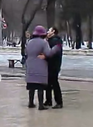 Чем привлекают женщин толстяки?
