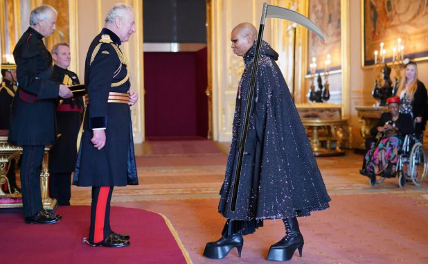 Певица Skunk Anansie Дебора Дайер была награждена Орденом Британской империи за заслуги в области музыки