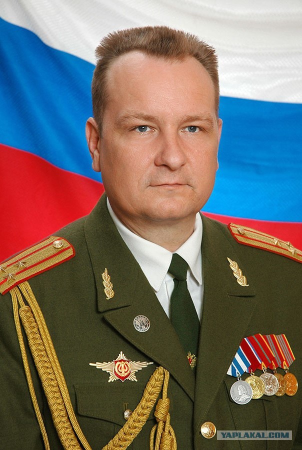 Суворовцы и Скляр устроили на вокзале...