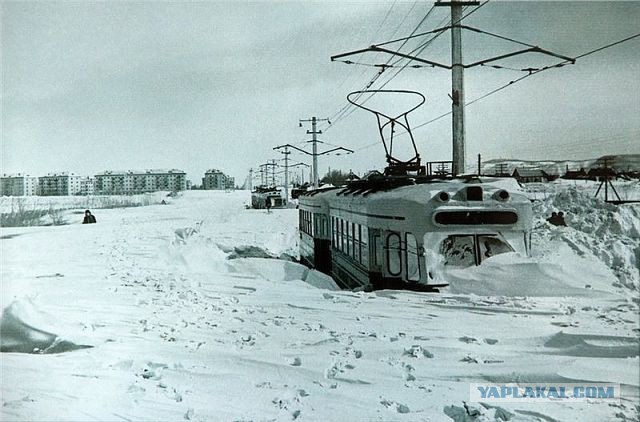 Ещё немного заваленного снегом Хабаровска