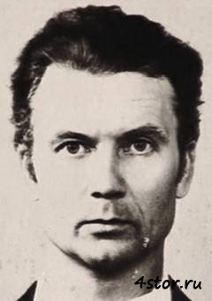 Наколки головного мозга: школьник из Екатеринбурга забился татуировками под американского рэпера
