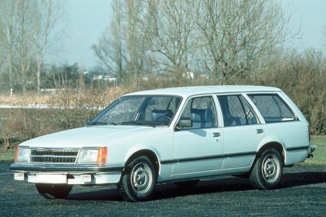 Игра на ЯПе: Угадай АВТО-6