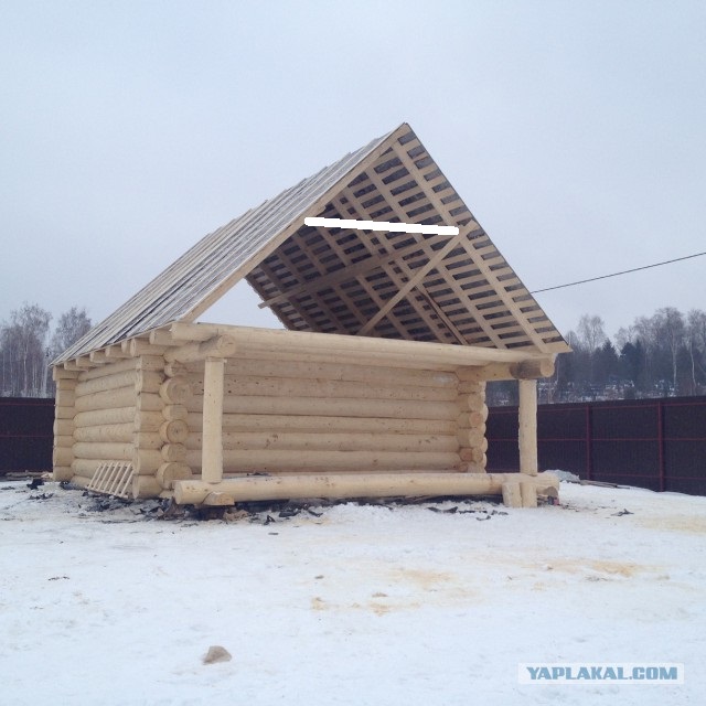 Баня из елки с диаметром 40-42 см. За 1 день.