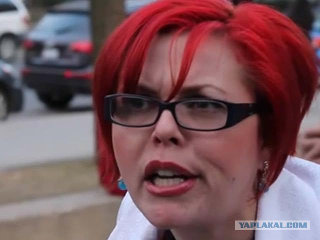 В Красноярске полиция прервала лекцию феминистки из Великобритании