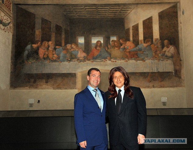 Фотожаба: А почему ИМ можно?!