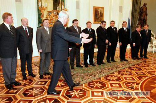 Наина Ельцина предложила считать 90-е годы святыми