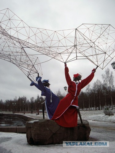 10 самых веселых памятников в России