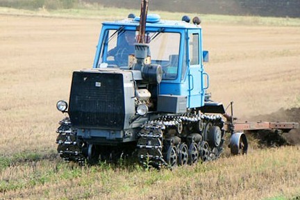 Люди рабочих профессий достойны большего уважения