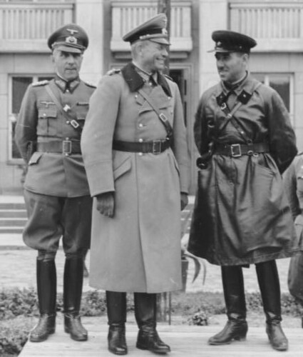 Прорыв ВДВ и морпехов на Курском фронте: ВСУ выбиты почти из десятка посёлков