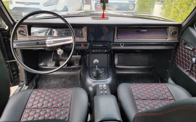 На автомобильном аукционе в США выставили «Волгу» 1978 г.в. с креслами BMW за 25 тыс. долларов (2 млн. рублей)