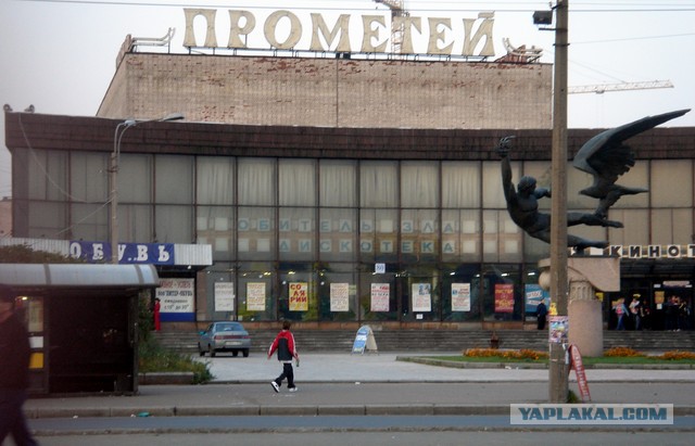 Скромный KFC в Петрозаводске.