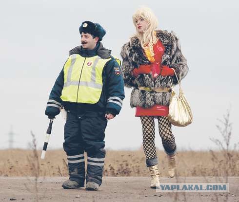 Такого свадебного кортежа вы ещё не видели.